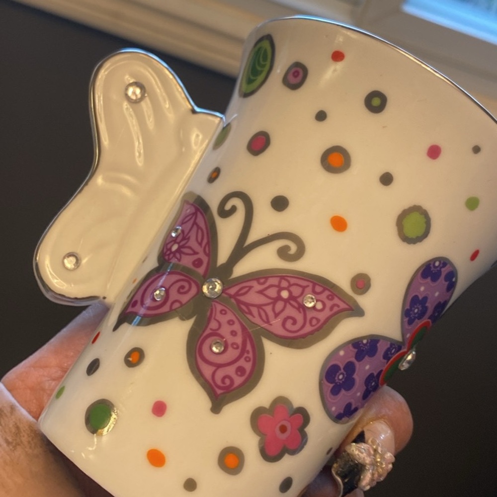 Chopes Mugs/ Butterfly Shaped Mugs/ Coffee mugs
